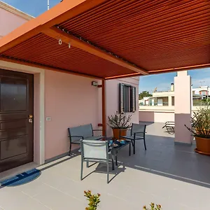 la-terrazza-salentina.lecce-hotels.com/
